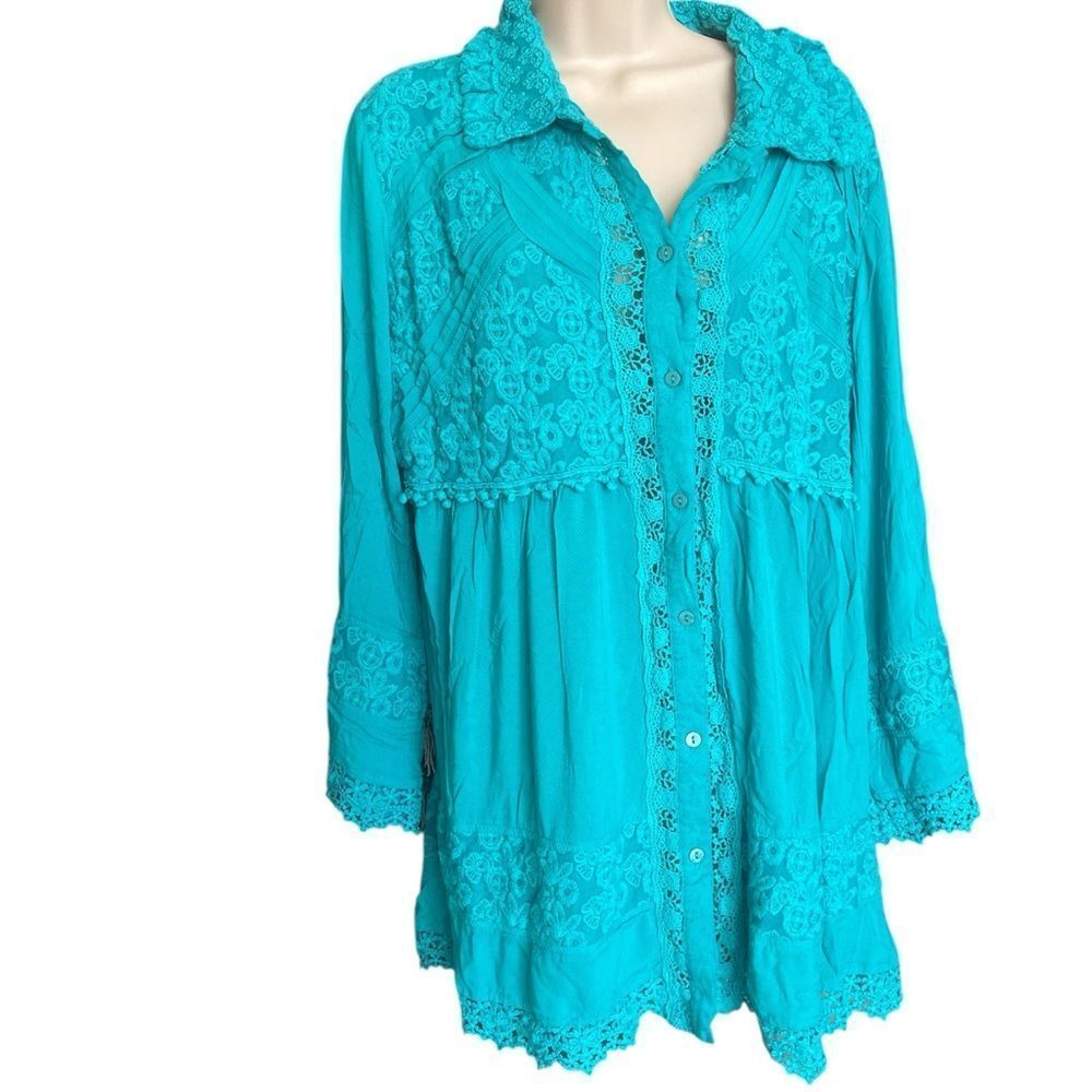 URBAN MANGOZ Vibrant Turquoise Lace embroidered Long Sleeve